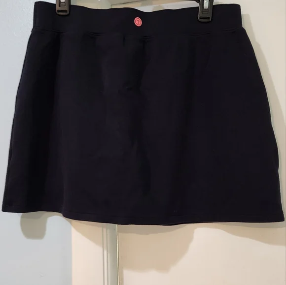 Women's Talbots Navy Skort, Size L - Picture 7 of 9